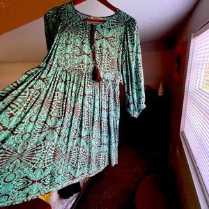 Super cute hippie-boho style dress, turquoise and brown pattern, 3/4 sleeve,